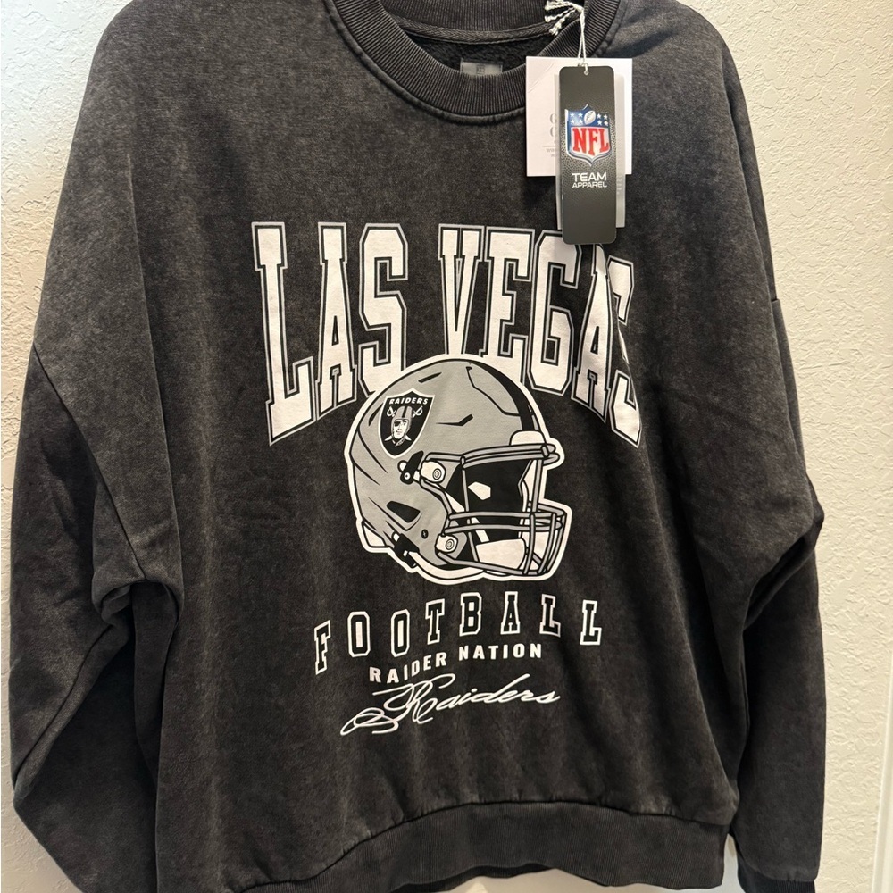 NFL Game Day Couture Las Vegas Raiders Charcoal Gray Crewneck  S (oversized)